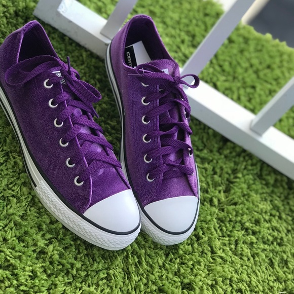 NWT Converse Ctas OX Night Purple Velvet WMNS AUTH - Picture 3 of 8